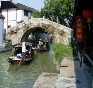 养宠物适合用什么材料的沙发？游戏画面